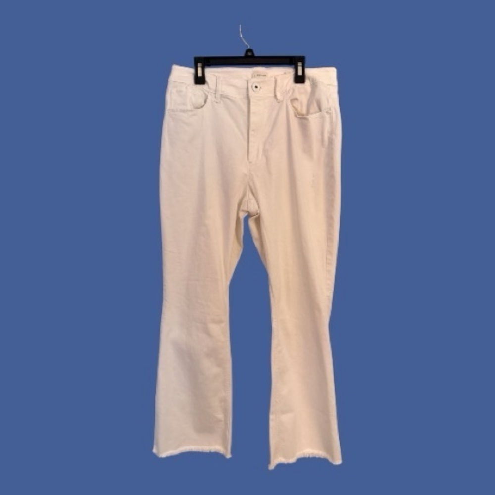 J. Jill Denim 8 White Kick Flare Ankle Jeans Raw Hem